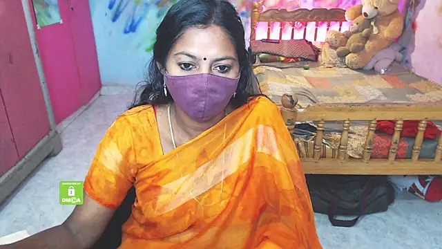 Snapshot of Novapol chatting on December 5, 5:49 am Novapol online show from December 5, 5:49 am