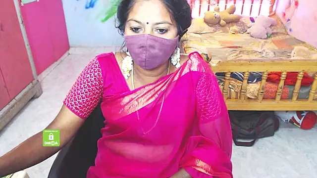 Snapshot of Novapol chatting on December 5, 5:53 pm Novapol online show from December 5, 5:53 pm