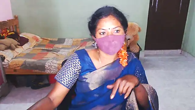 Snapshot of Novapol chatting on February 3, 1:38 pm Novapol online show from February 3, 1:38 pm