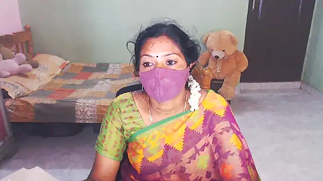 Snapshot of Novapol chatting on February 6, 1:25 pm Novapol online show from February 6, 1:25 pm