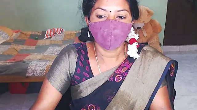 Snapshot of Novapol chatting on February 13, 1:40 pm Novapol online show from February 13, 1:40 pm