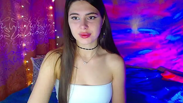 ViollinaLove online show from October 18, 4:37 am