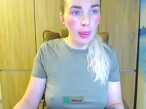 Snapshot of miaa_sunn chatting on June 11, 7:01 pm miaa sunn online show from June 11, 7:01 pm
