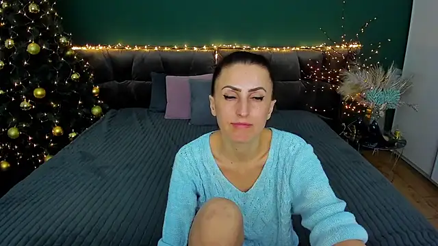 Rebecca Diamond online show from January 19, 3:53 pm
