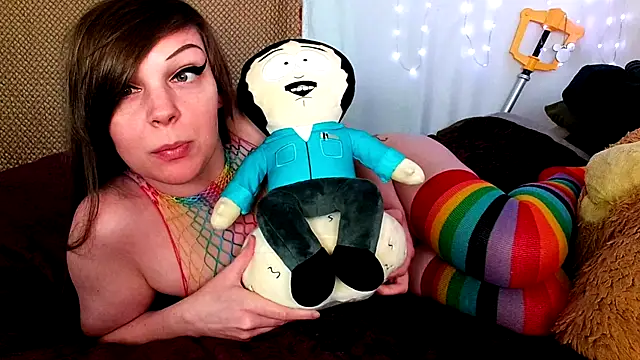 Snapshot of GamerGirlRoxyAndLee chatting on January 17, 10:34 pm GamerGirlRoxyAndLee online show from January 17, 10:34 pm