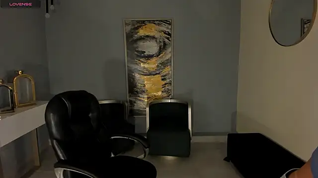 Snapshot of AbellaCroft chatting on February 5, 11:59 am AbellaCroft online show from February 5, 11:59 am