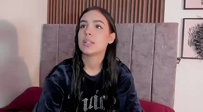 Hanna Risso online show from January 9, 6:04 pm