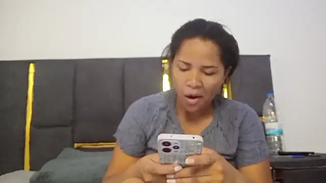 Snapshot of aleixane chatting on January 15, 7:24 am aleixane online show from January 15, 7:24 am