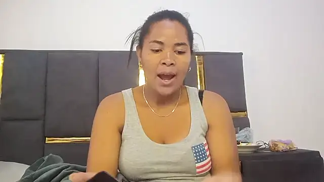 Snapshot of aleixane chatting on March 12, 6:19 am aleixane online show from March 12, 6:19 am