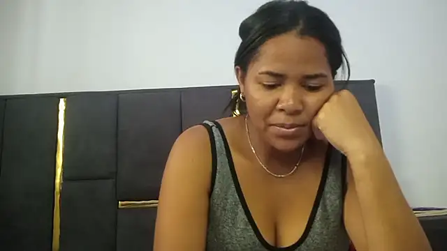 Snapshot of aleixane chatting on March 18, 8:50 am aleixane online show from March 18, 8:50 am