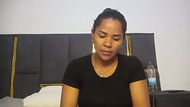 Snapshot of aleixane chatting on April 2, 3:09 pm aleixane online show from April 2, 3:09 pm