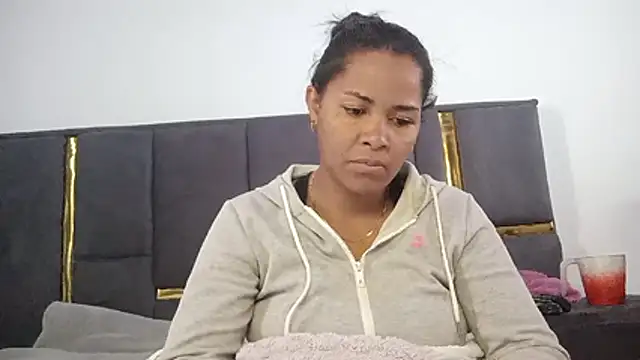 Snapshot of aleixane chatting on June 30, 6:58 am aleixane online show from June 30, 6:58 am