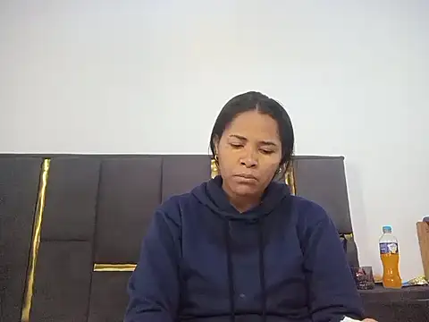 Snapshot of aleixane chatting on July 16, 7:47 am aleixane online show from July 16, 7:47 am