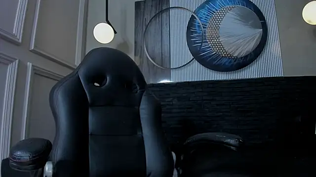 Snapshot of octavia_rouse chatting on January 24, 6:04 pm octavia rouse online show from January 24, 6:04 pm