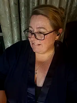 Iceprincess2bad4u online show from March 12, 6:14 pm