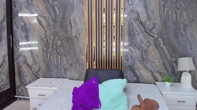 Nyakimgold online show from November 18, 12:20 pm