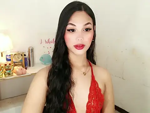 Snapshot of Webcumcutie chatting on October 27, 5:33 am Webcumcutie online show from October 27, 5:33 am