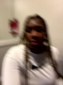 Foreignthababyy online show from July 9, 11:25 am