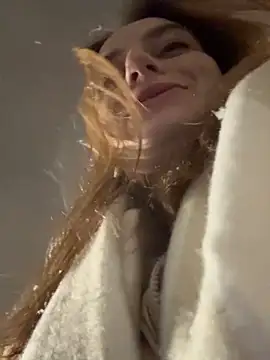 Snapshot of -AngelAri- chatting on February 2, 9:13 pm -AngelAri- online show from February 2, 9:13 pm