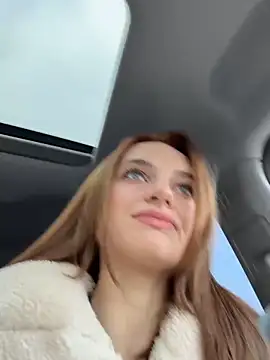 Snapshot of -AngelAri- chatting on February 23, 9:00 am -AngelAri- online show from February 23, 9:00 am