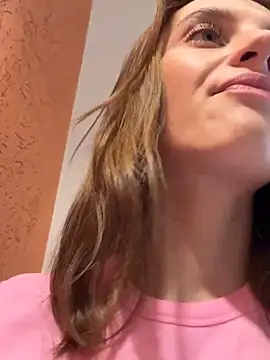 Snapshot of -AngelAri- chatting on February 27, 9:11 am -AngelAri- online show from February 27, 9:11 am