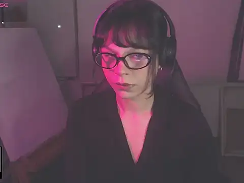 alien  show online show from March 9, 3:21 am