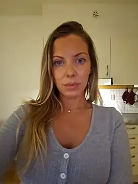 novaforyou1 online show from December 14, 10:24 am