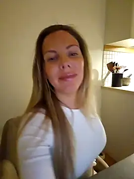 novaforyou1 online show from January 12, 6:27 pm