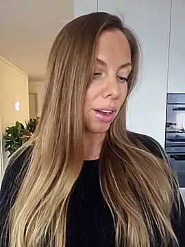 novaforyou1 online show from November 7, 3:23 pm