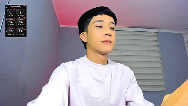 tom Howard online show from November 6, 8:54 pm