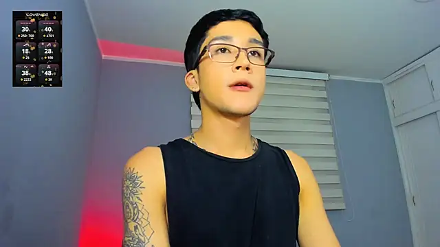 tom Howard online show from November 10, 1:59 am