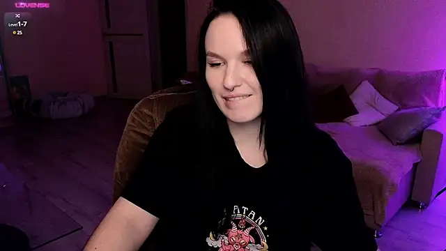 Snapshot of Val_lava chatting on March 20, 7:46 pm Val lava online show from March 20, 7:46 pm