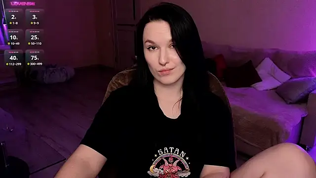 Snapshot of Val_lava chatting on March 20, 10:51 pm Val lava online show from March 20, 10:51 pm
