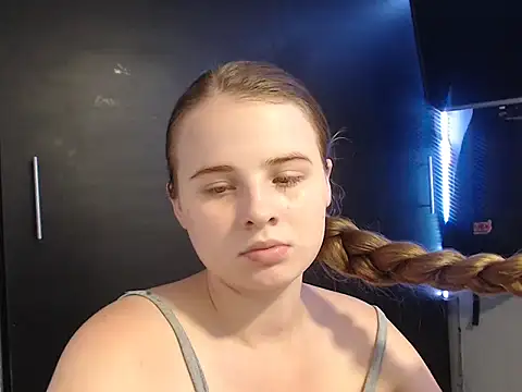 HellenMiyer1111 online show from January 8, 2:14 am