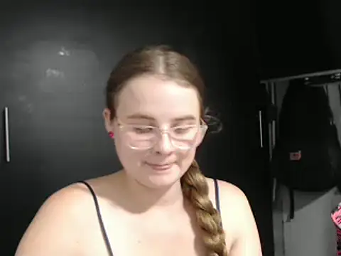 HellenMiyer1111 online show from January 10, 11:18 pm