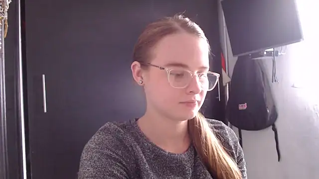 HellenMiyer1111 online show from February 14, 8:59 pm