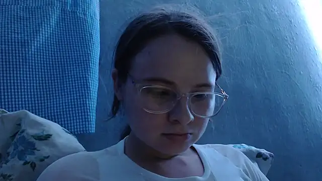 HellenMiyer1111 online show from February 24, 3:12 am