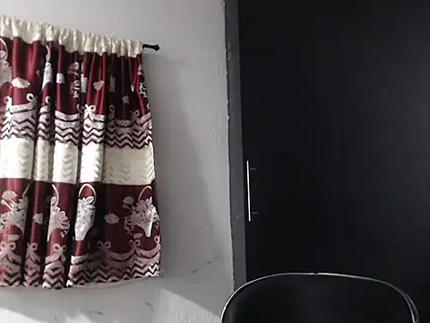 HellenMiyer1111 online show from March 10, 11:38 pm