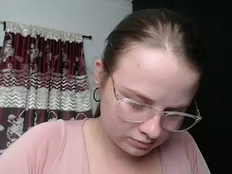 HellenMiyer1111 online show from March 15, 6:10 pm