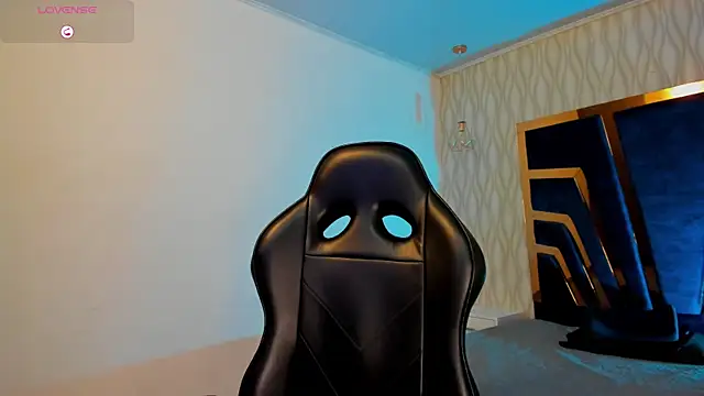 Snapshot of Petesevans chatting on November 20, 11:15 pm Petesevans online show from November 20, 11:15 pm