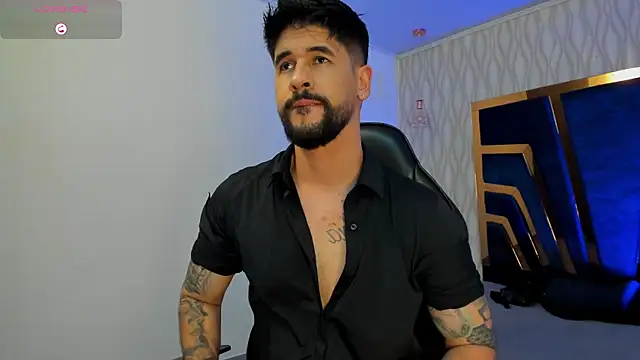 Snapshot of Petesevans chatting on November 22, 11:37 pm Petesevans online show from November 22, 11:37 pm