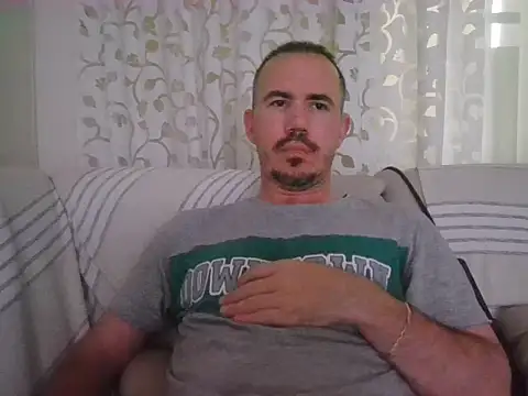Snapshot of gidi_mayne1 chatting on June 24, 6:07 pm gidi mayne1 online show from June 24, 6:07 pm