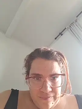 karlythothxh online show from October 17, 8:00 pm