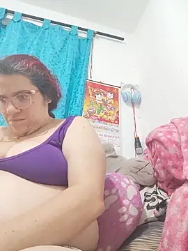 karlythothxh online show from June 27, 4:45 pm