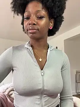 mochamimi online show from October 11, 5:22 pm