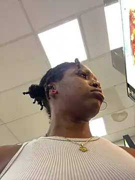 mochamimi online show from April 15, 6:59 pm