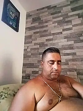 ADRIAN ADI40 online show from September 24, 11:13 am