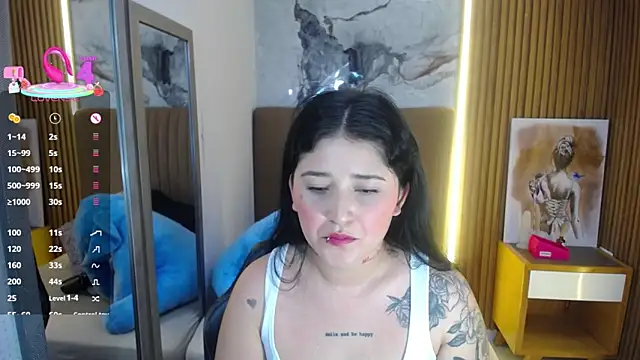 BIANCAROY1 online show from October 16, 6:42 pm