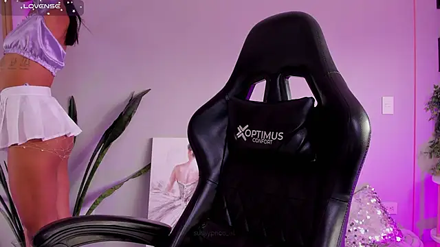 sussyprice online show from November 23, 8:08 pm