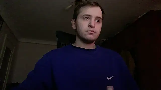 Snapshot of sweaticeboy chatting on February 11, 10:48 am sweaticeboy online show from February 11, 10:48 am